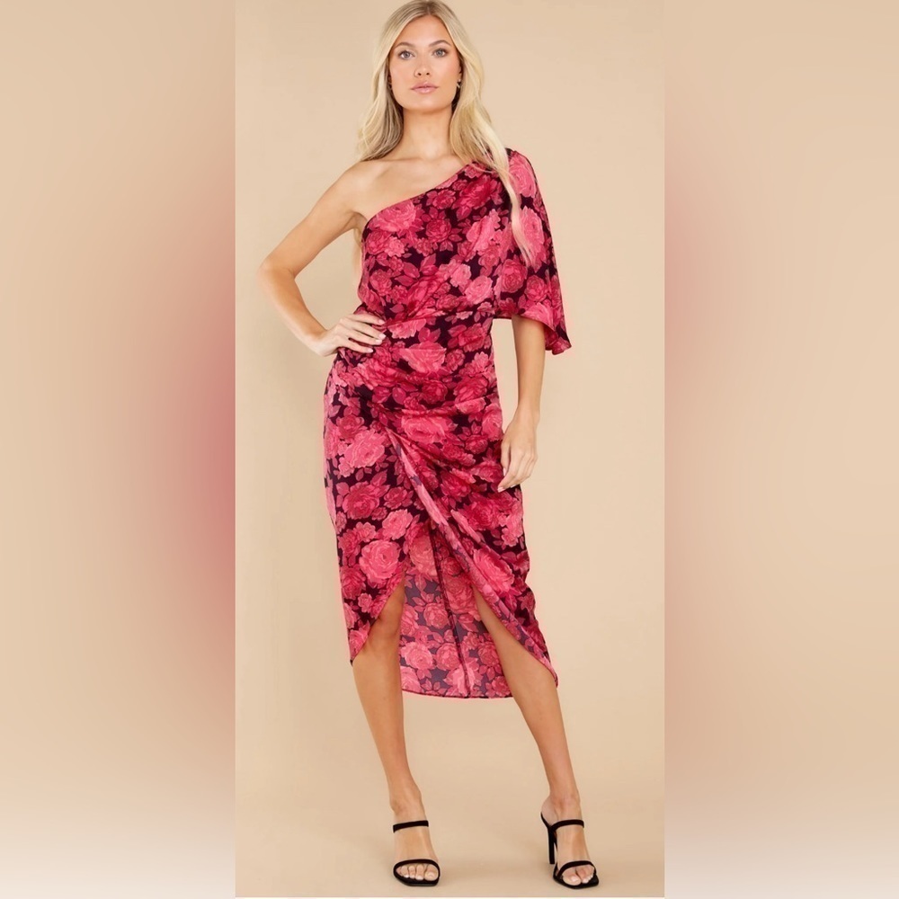 EUC Talulah Floral One Shoulder Roses Midi Dress Size Medium